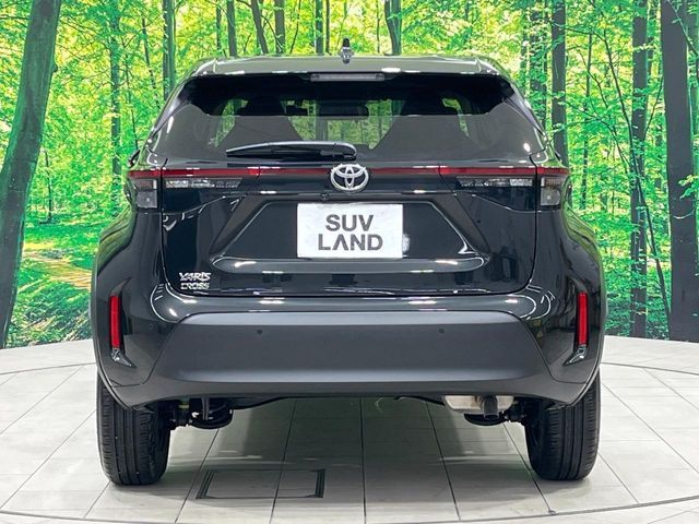TOYOTA YARIS CROSS 2025