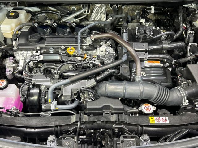 TOYOTA SIENTA HYBRID 2024