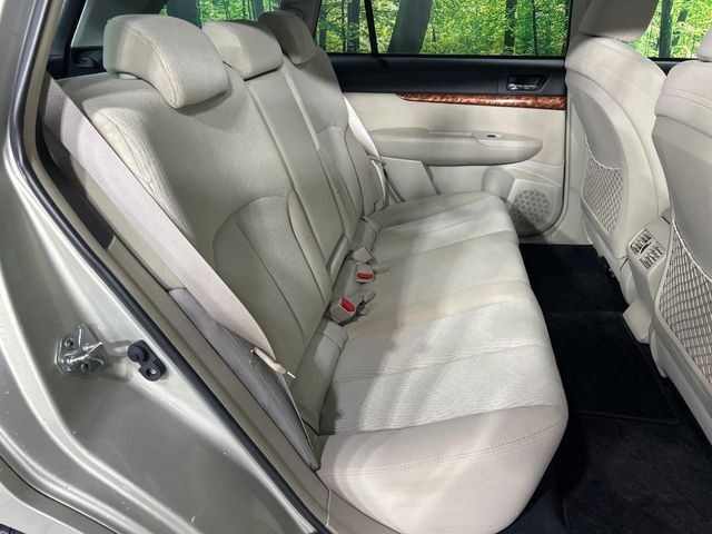 SUBARU LEGACY OUTBACK 2010