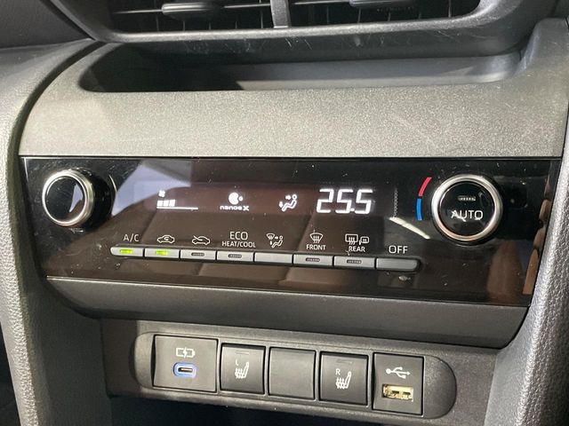 TOYOTA YARIS CROSS HYBRID 2023