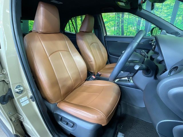 TOYOTA YARIS CROSS HYBRID 2023