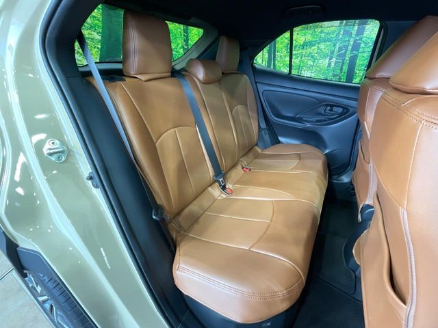 TOYOTA YARIS CROSS HYBRID 2023