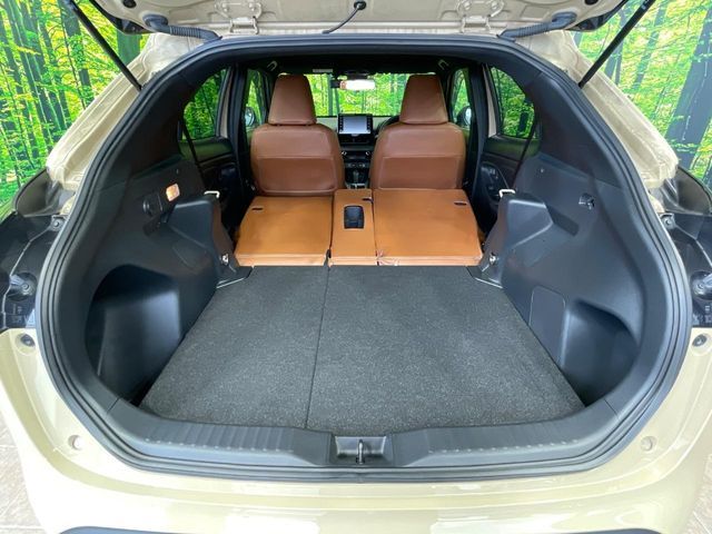 TOYOTA YARIS CROSS HYBRID 2023