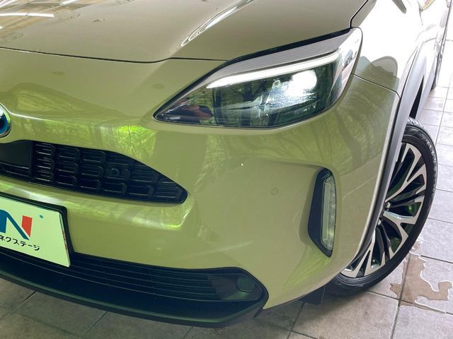 TOYOTA YARIS CROSS HYBRID 2023