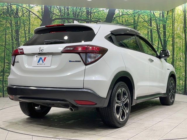 HONDA VEZEL HYBRID 2017