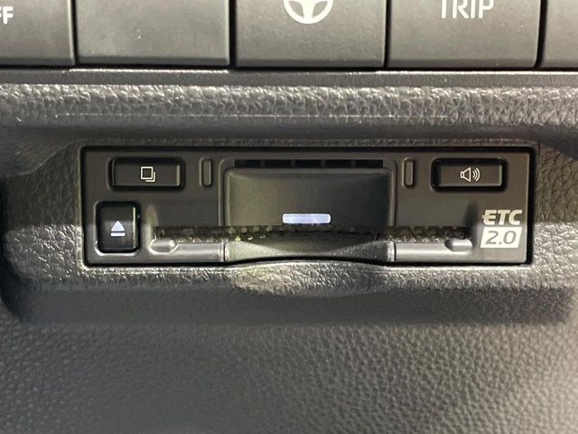 TOYOTA COROLLA TOURING HYBRID 2022