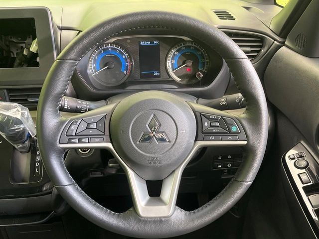 MITSUBISHI DELICA MINI 2024