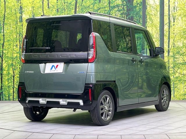 MITSUBISHI DELICA MINI 2024