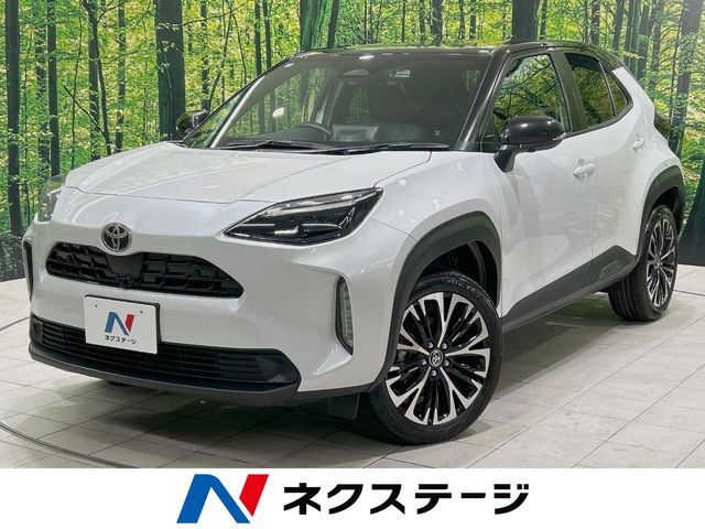 TOYOTA YARIS CROSS 2025