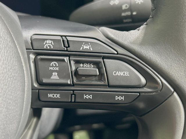 TOYOTA YARIS CROSS 2025