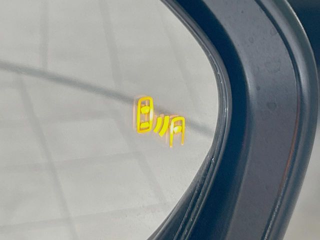 TOYOTA YARIS CROSS 2025