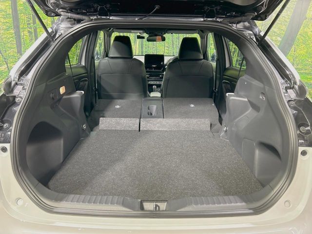 TOYOTA YARIS CROSS 2025