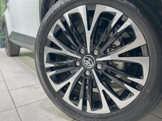 TOYOTA YARIS CROSS 2025