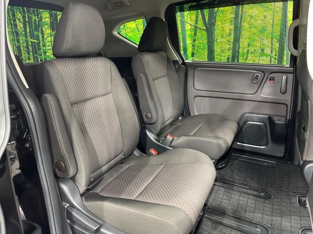 HONDA FREED HYBRID 2022