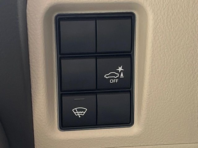 TOYOTA LANDCRUISER PRADO 2023