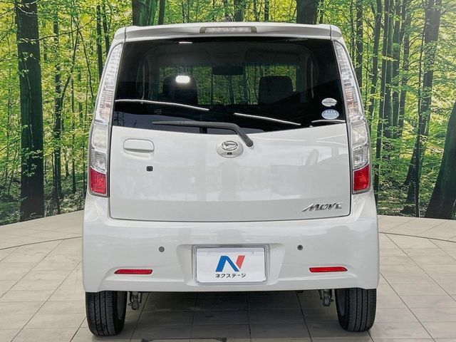 DAIHATSU MOVE CUSTOM 2011