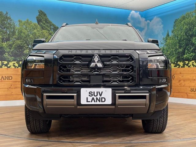 MITSUBISHI TRITON 2024