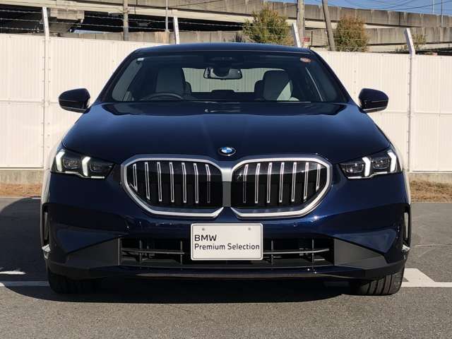 BMW BMW 5series sedan 2023