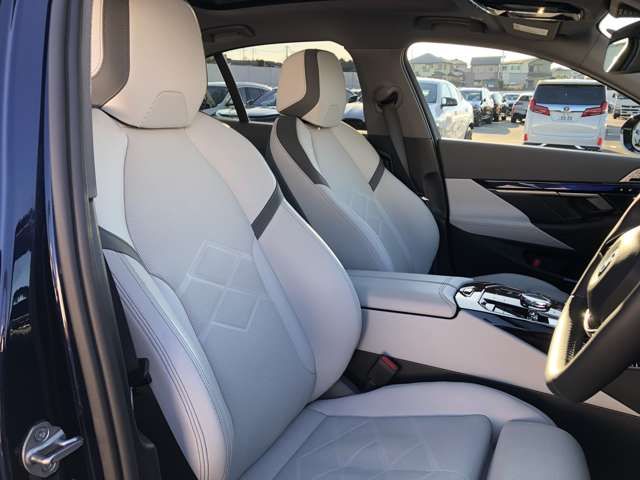 BMW BMW 5series sedan 2023