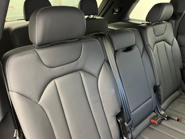 AUDI AUDI  Q7 2024