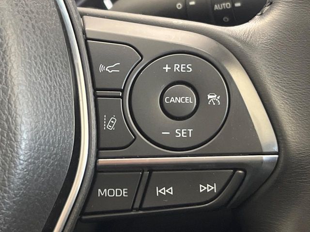 TOYOTA CAMRY HYBRID 2019