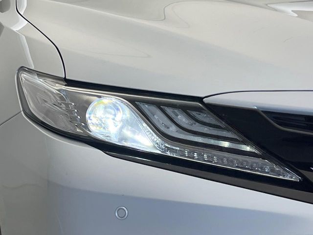 TOYOTA CAMRY HYBRID 2019