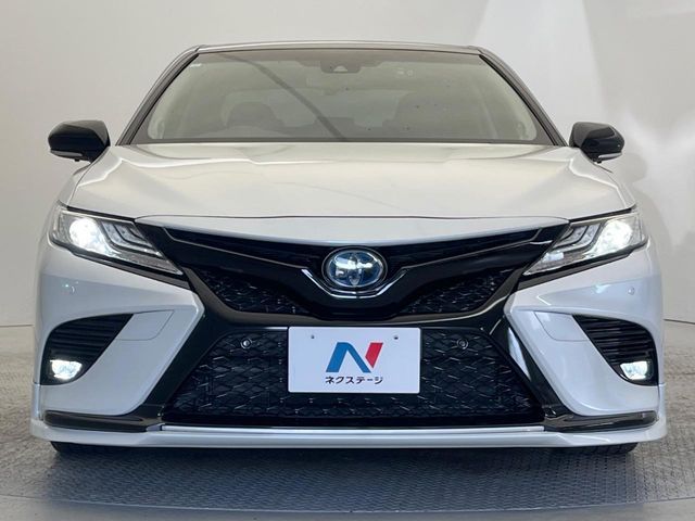TOYOTA CAMRY HYBRID 2019