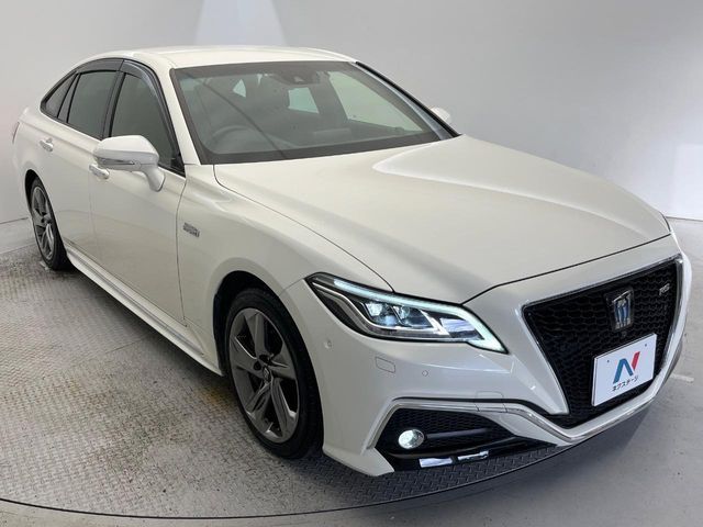 TOYOTA CROWN sedan hybrid 2018