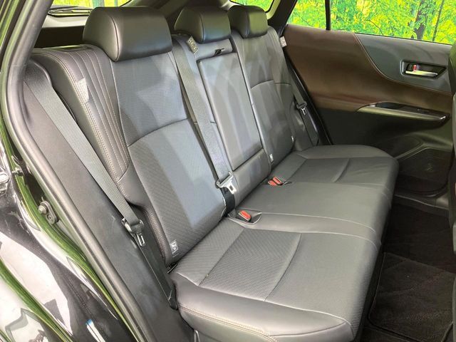 TOYOTA HARRIER HYBRID 2023