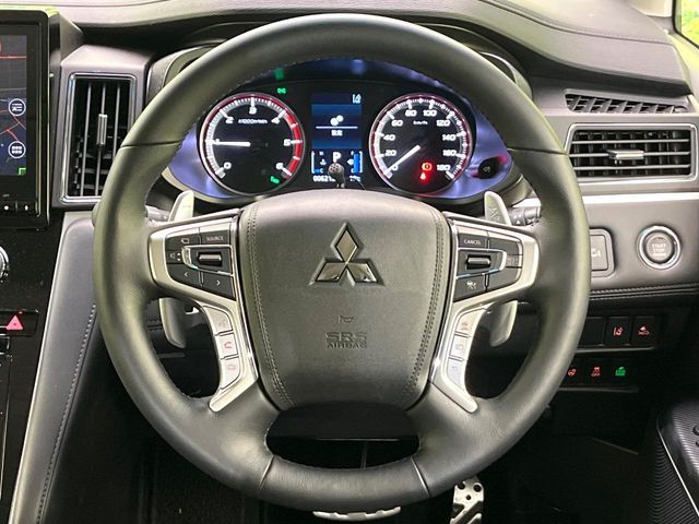 MITSUBISHI DELICA D:5 4WD 2024