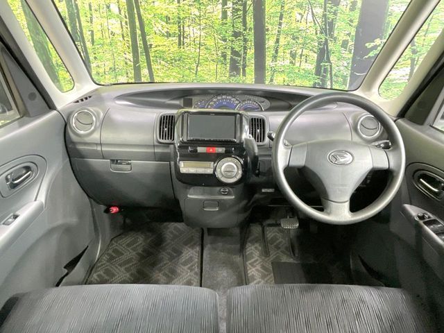 DAIHATSU TANTO CUSTOM 2013