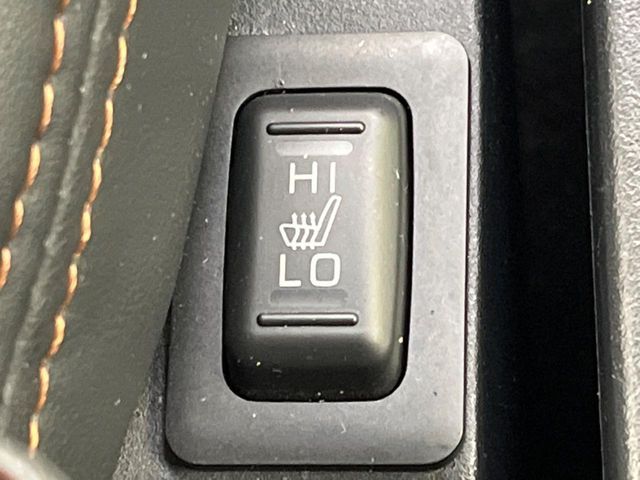 MITSUBISHI DELICA D:5 4WD 2018