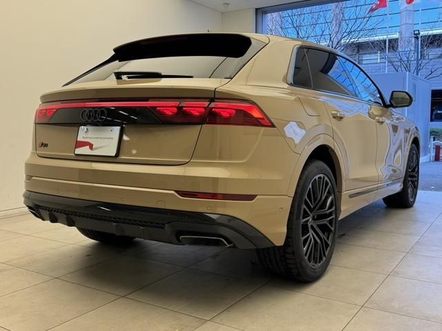 AUDI AUDI Q8 2024