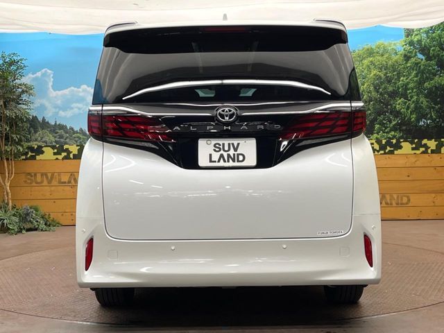 TOYOTA ALPHARD 2024
