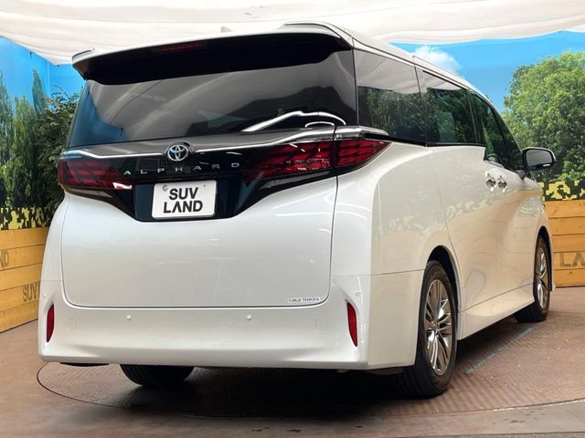 TOYOTA ALPHARD 2024