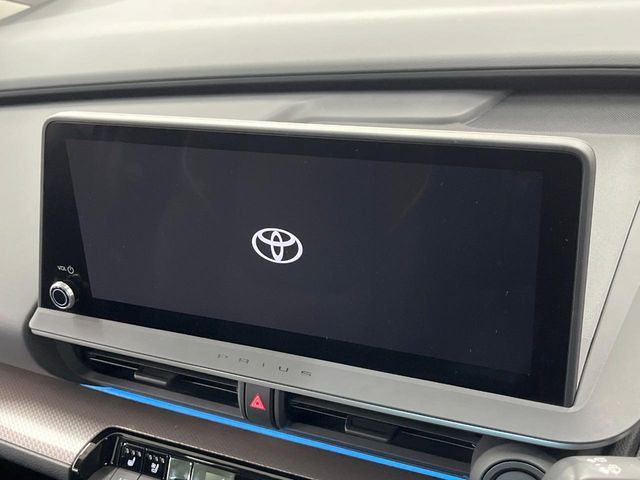 TOYOTA PRIUS 2023
