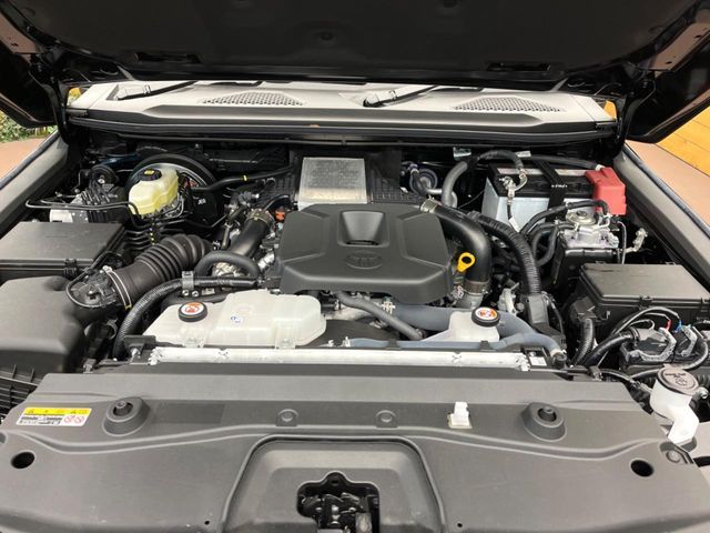 TOYOTA LANDCRUISER 250 2024