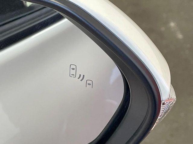 TOYOTA SIENTA HYBRID 2023