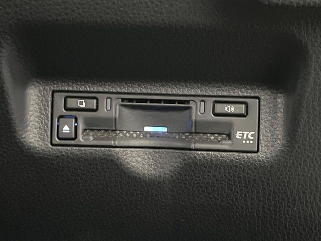 TOYOTA SIENTA HYBRID 2023