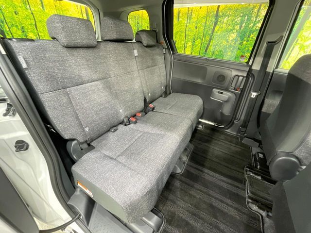 TOYOTA SIENTA HYBRID 2023