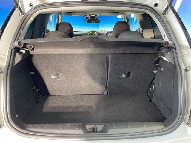 BMW MINI COOPER SD 2019