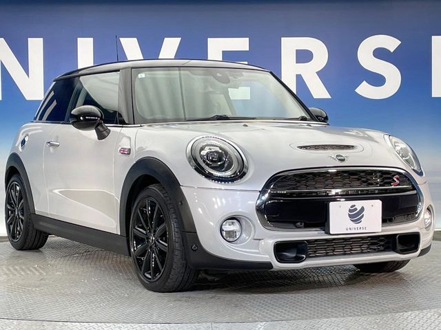BMW MINI COOPER SD 2019