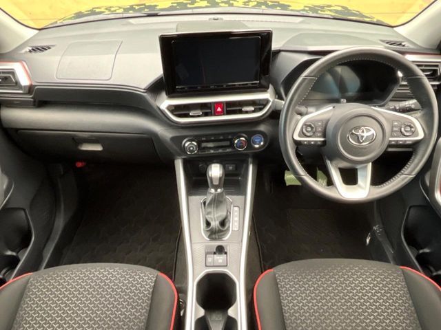 TOYOTA RAIZE HYBRID 2023