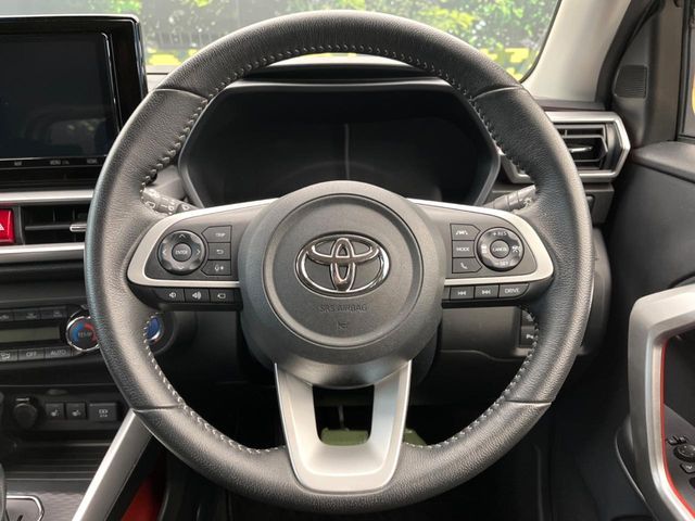 TOYOTA RAIZE HYBRID 2023