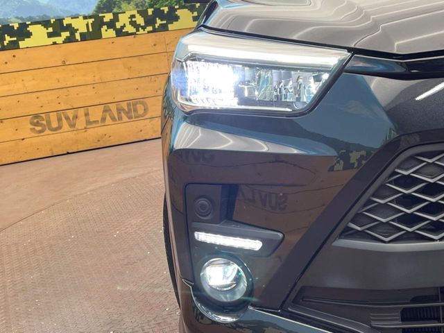 TOYOTA RAIZE HYBRID 2023