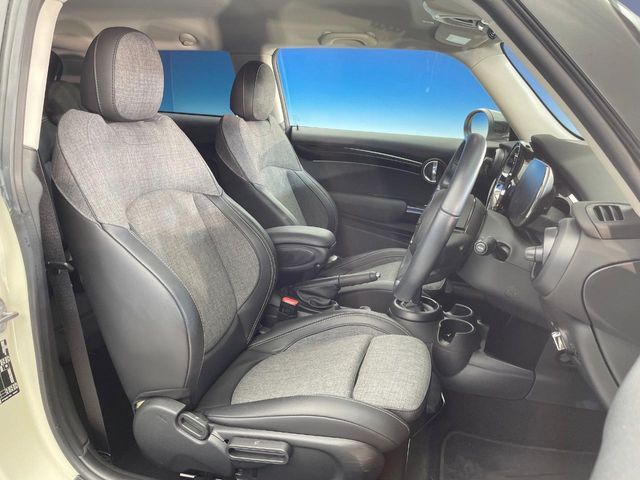 BMW MINI COOPER D 2022