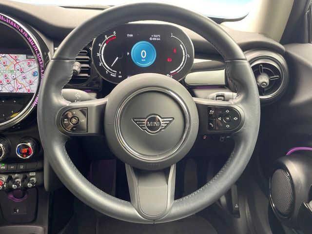 BMW MINI COOPER D 2022