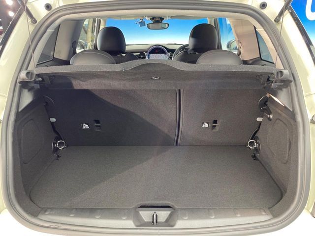 BMW MINI COOPER D 2022