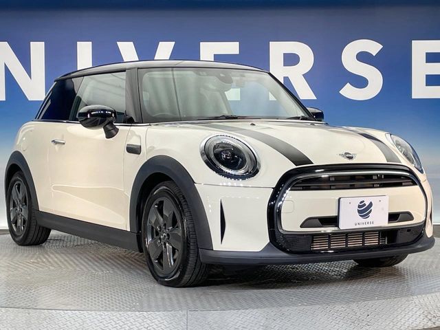 BMW MINI COOPER D 2022