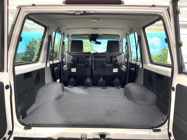 TOYOTA LANDCRUISER 70 2024